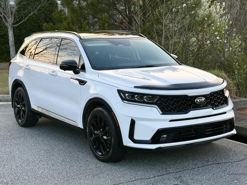 White 2021 Kia Sorento SX Prestige