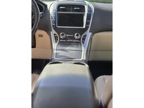 2020 Lincoln Nautilus Standard