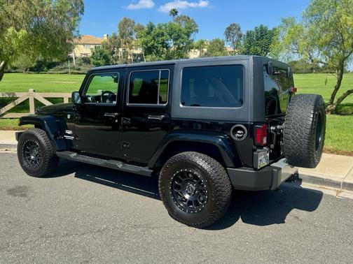 2015 Jeep Wrangler Unlimited Sahara