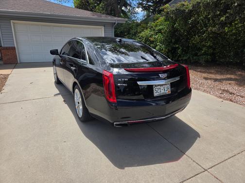 Black 2016 Cadillac XTS Luxury