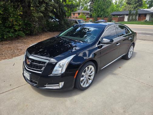 Black 2016 Cadillac XTS Luxury