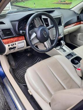 Blue 2011 Subaru Outback 2.5 i Limited