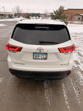 2018 Toyota Highlander SE