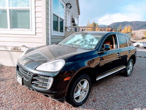 2009 Porsche Cayenne Base