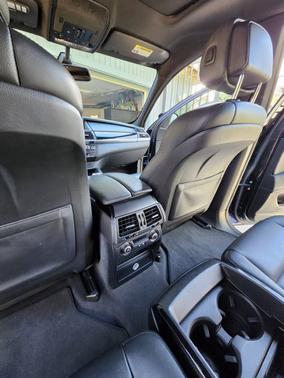 2011 BMW X6 M Base