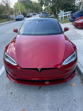 2021 Tesla Model S Long Range