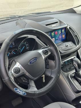 Gray 2013 Ford Escape SE