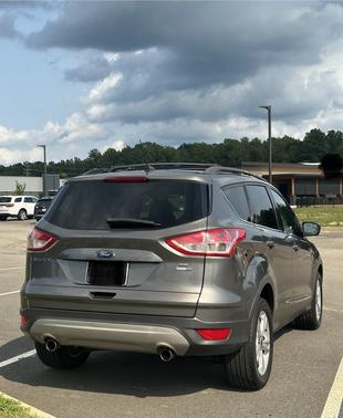 Gray 2013 Ford Escape SE