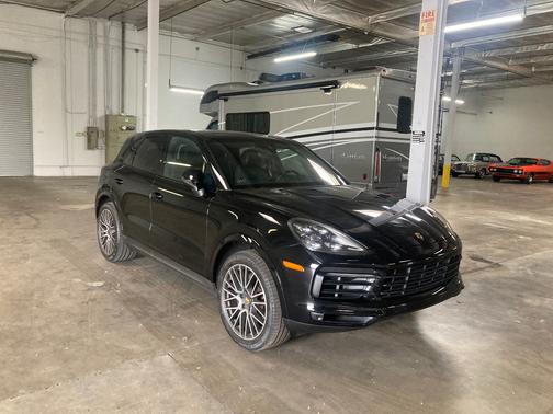 2020 Porsche Cayenne Cayenne