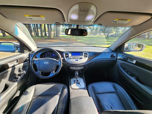 2013 Hyundai Genesis 3.8