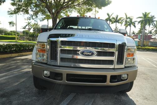 2008 Ford F-450 Lariat Crew Cab Super Duty