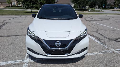 2022 Nissan Leaf SV PLUS