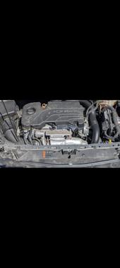 Gray 2017 Chevrolet Cruze LT
