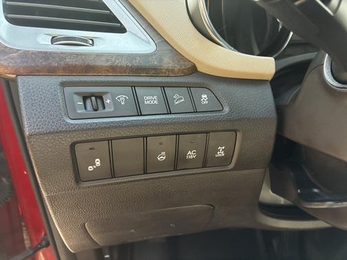 2017 Hyundai SANTA FE SE Ultimate