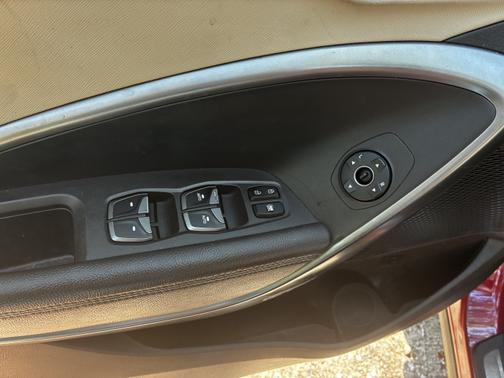 2017 Hyundai SANTA FE SE Ultimate