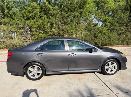Gray 2013 Toyota Camry L