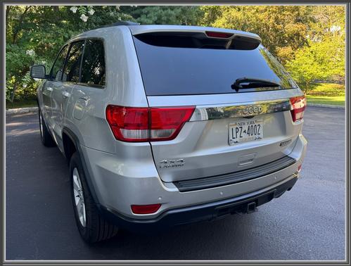 2011 Jeep Grand Cherokee Laredo