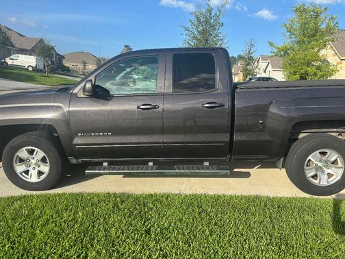 Gray 2015 Chevrolet Silverado 1500 1LT
