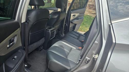 Gray 2017 Nissan Murano SL