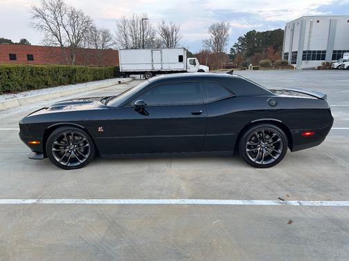 2023 Dodge Challenger R/T Scat Pack