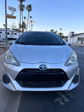 Silver 2016 Toyota Prius c Four