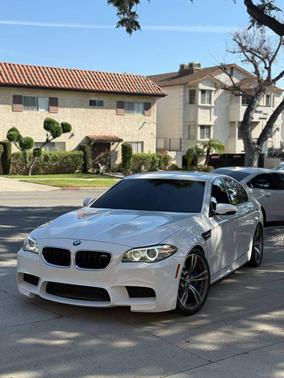 White 2014 BMW M5 Base