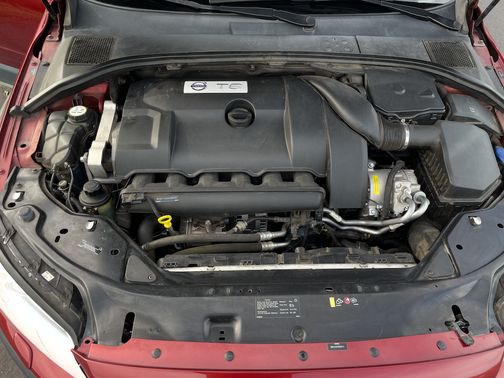 2013 Volvo XC70 T6 Premier Plus