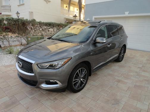 2017 INFINITI QX60 Base