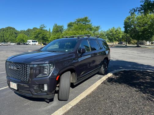 Blue 2023 GMC Yukon Denali Ultimate