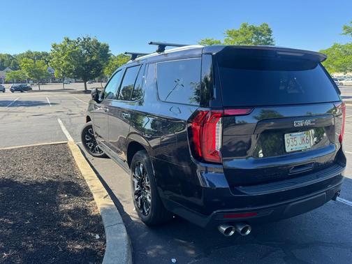 Blue 2023 GMC Yukon Denali Ultimate