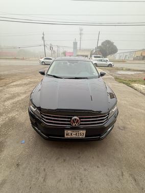 2018 Volkswagen Passat 2.0T SE