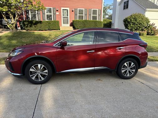 Red 2020 Nissan Murano SV