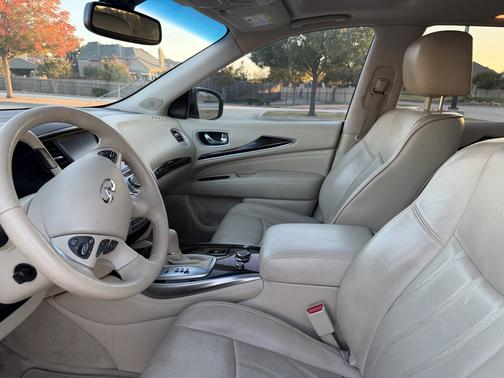 2013 INFINITI JX35 Base