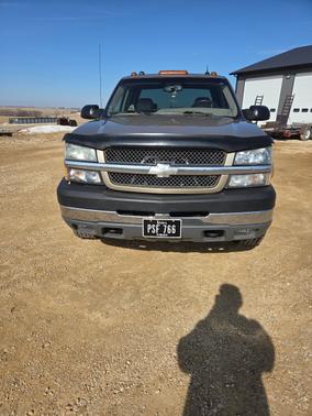 2004 Chevrolet Silverado 2500 LT H/D Crew Cab
