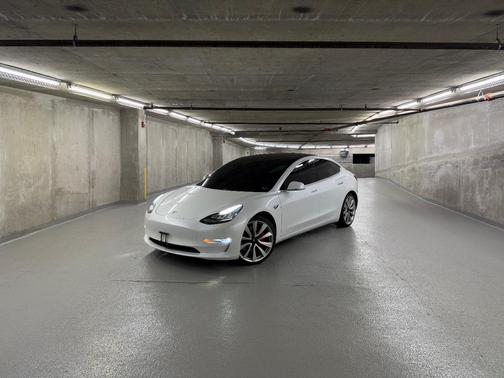 White 2018 Tesla Model 3 Performance
