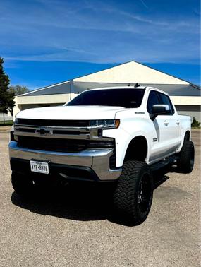 White 2020 Chevrolet Silverado 1500 LT