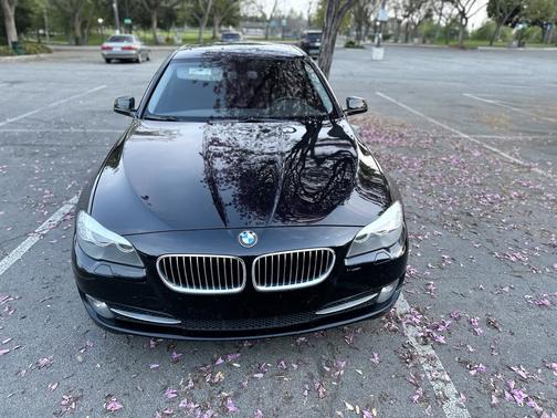 2013 BMW 528 i