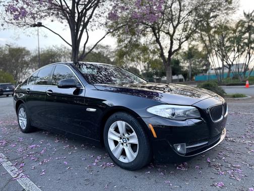 2013 BMW 528 i