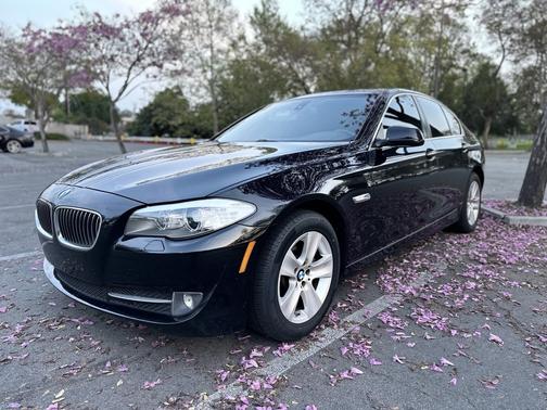 2013 BMW 528 i
