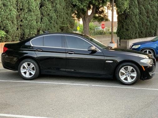 2013 BMW 528 i