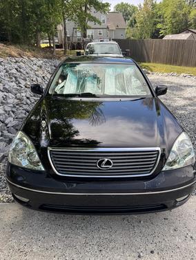 Black 2002 Lexus LS 430 Base