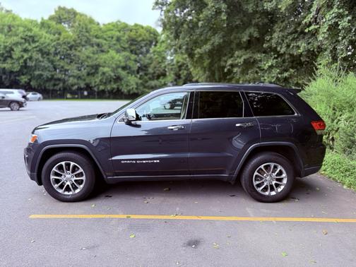 Blue 2015 Jeep Grand Cherokee Limited