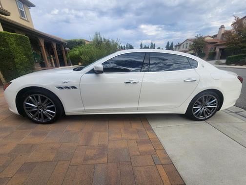 White 2023 Maserati Quattroporte GT