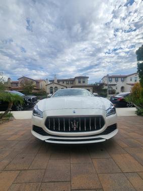 White 2023 Maserati Quattroporte GT