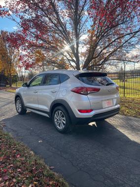2018 Hyundai TUCSON SEL