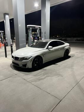 White 2015 BMW M4 Base
