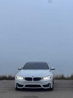 White 2015 BMW M4 Base