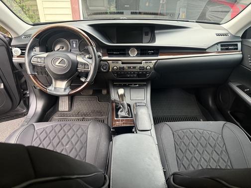 2016 Lexus ES 350 Base