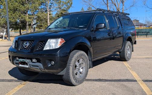 Black 2012 Nissan Frontier Pro-4X