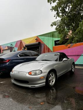 1999 Mazda MX-5 Miata Base